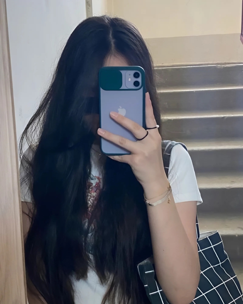 Ảnh Chụp Mirror Selfie