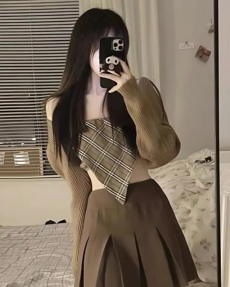 Ảnh Chụp Mirror Selfie